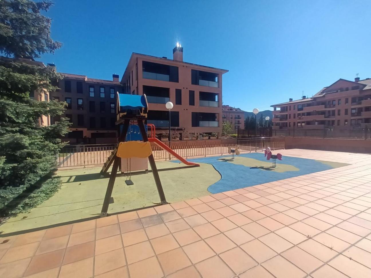 Camino Santiago Etxea Apartment Jaca Luaran gambar