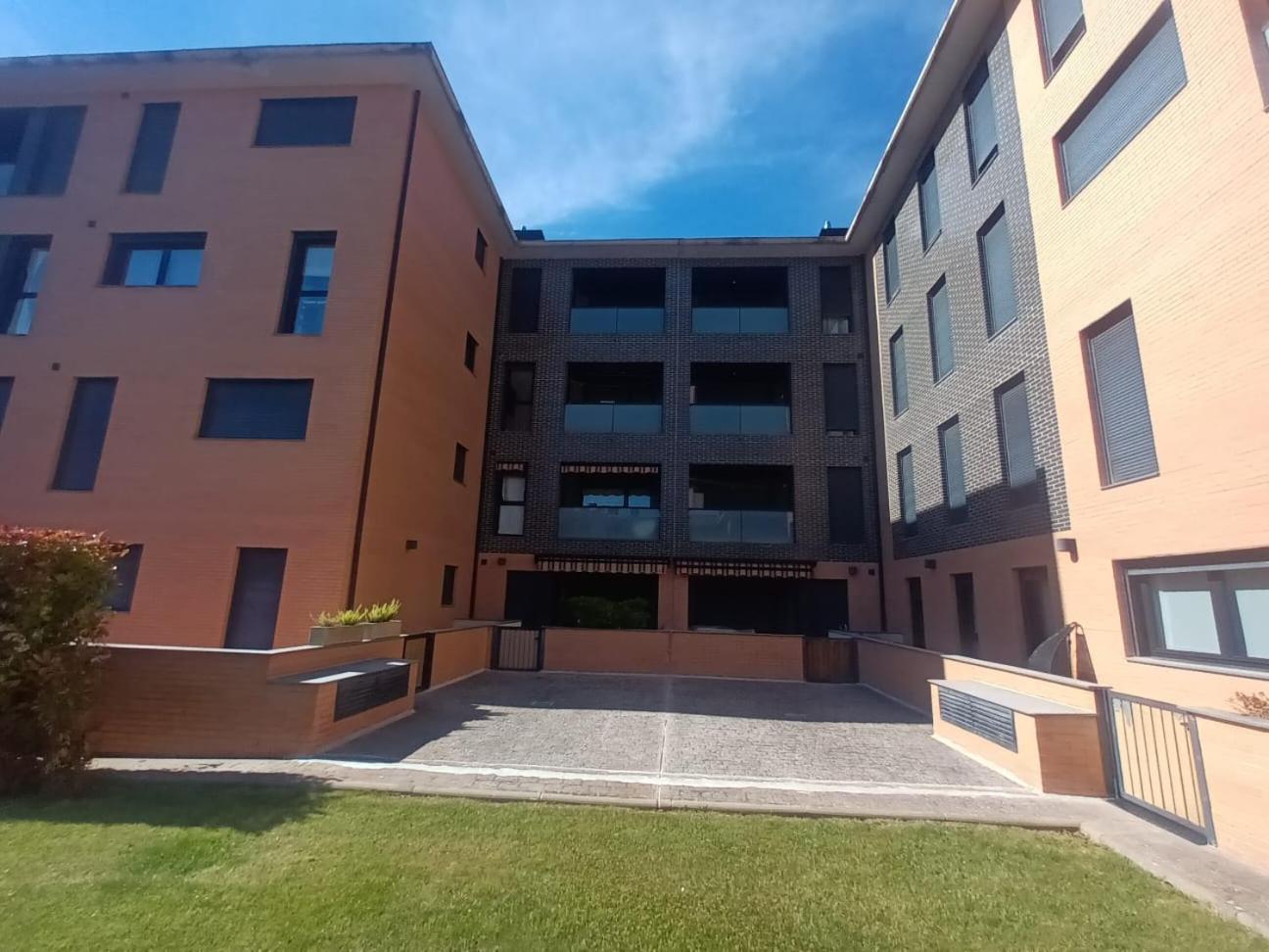 Camino Santiago Etxea Apartment Jaca Luaran gambar